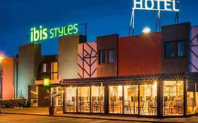 ibis Styles Rouen Val De Reuil